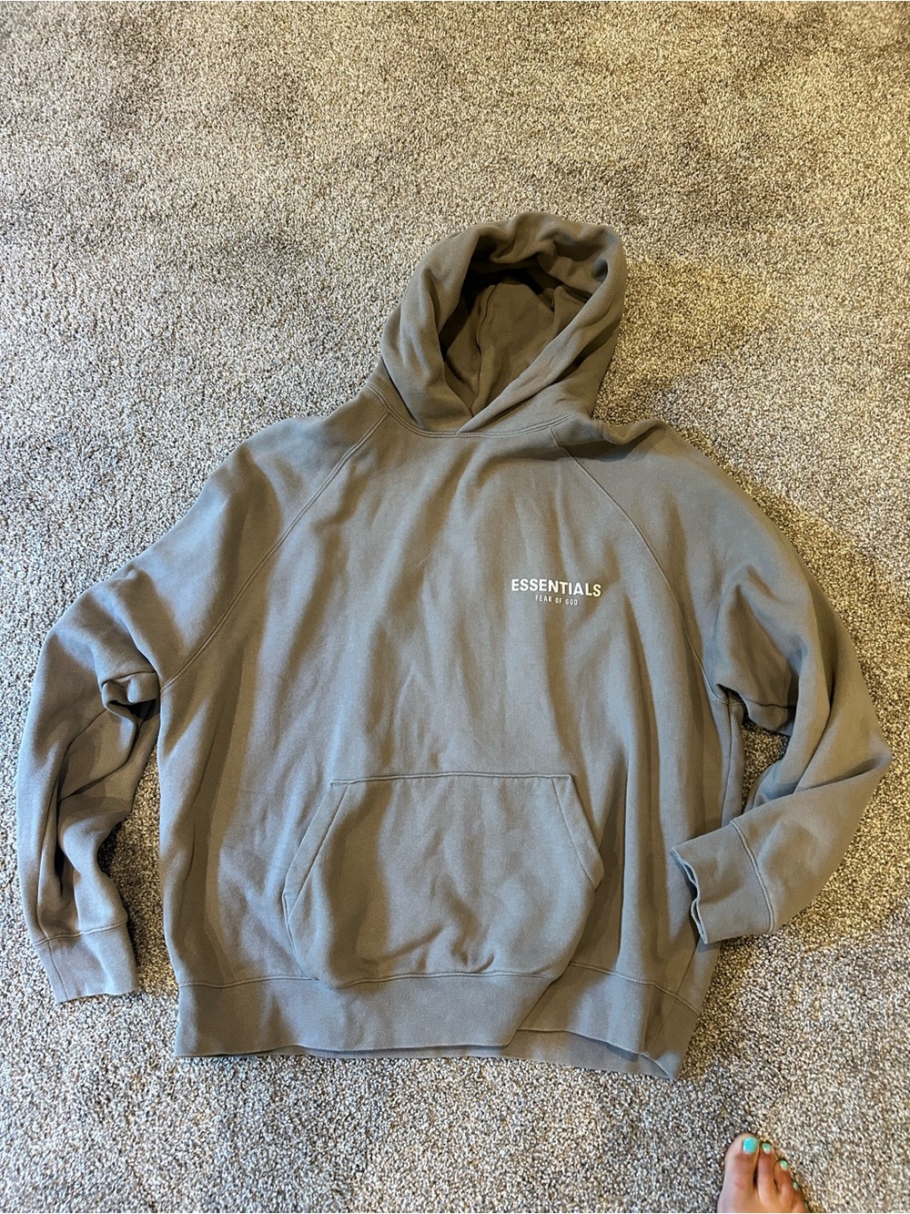 ESSENTIALS Men’s Taupe/Gray Pullover Hoodie